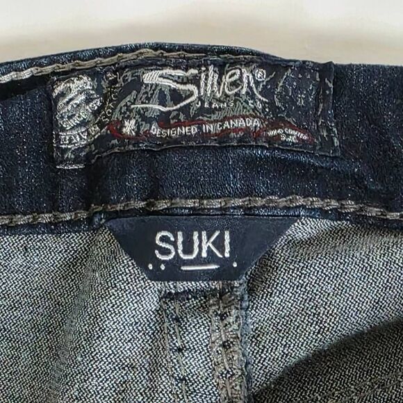 Silver Jeans Co. Suki Mid Short Distressed Denim Sz 16 - Picture 4 of 8